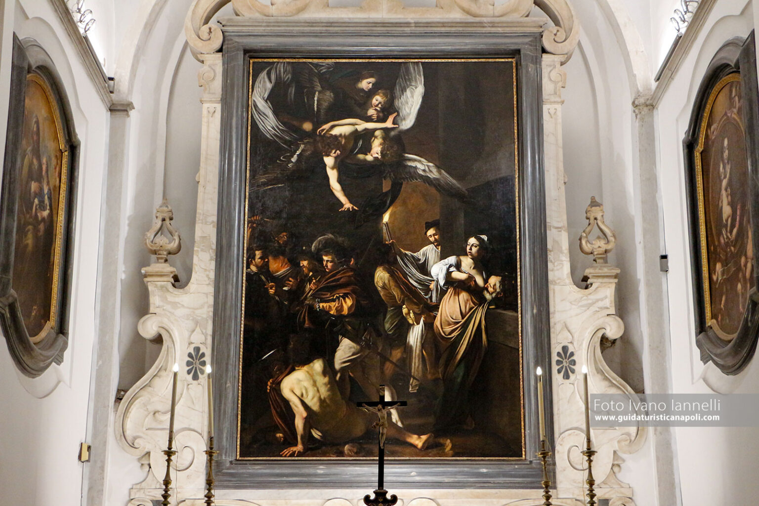 Caravaggio. Altare maggiore della chiesa del Pio Monte della Misericordia visita guidata Napoli